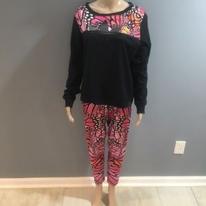 2 piece leggings with sweatshirt